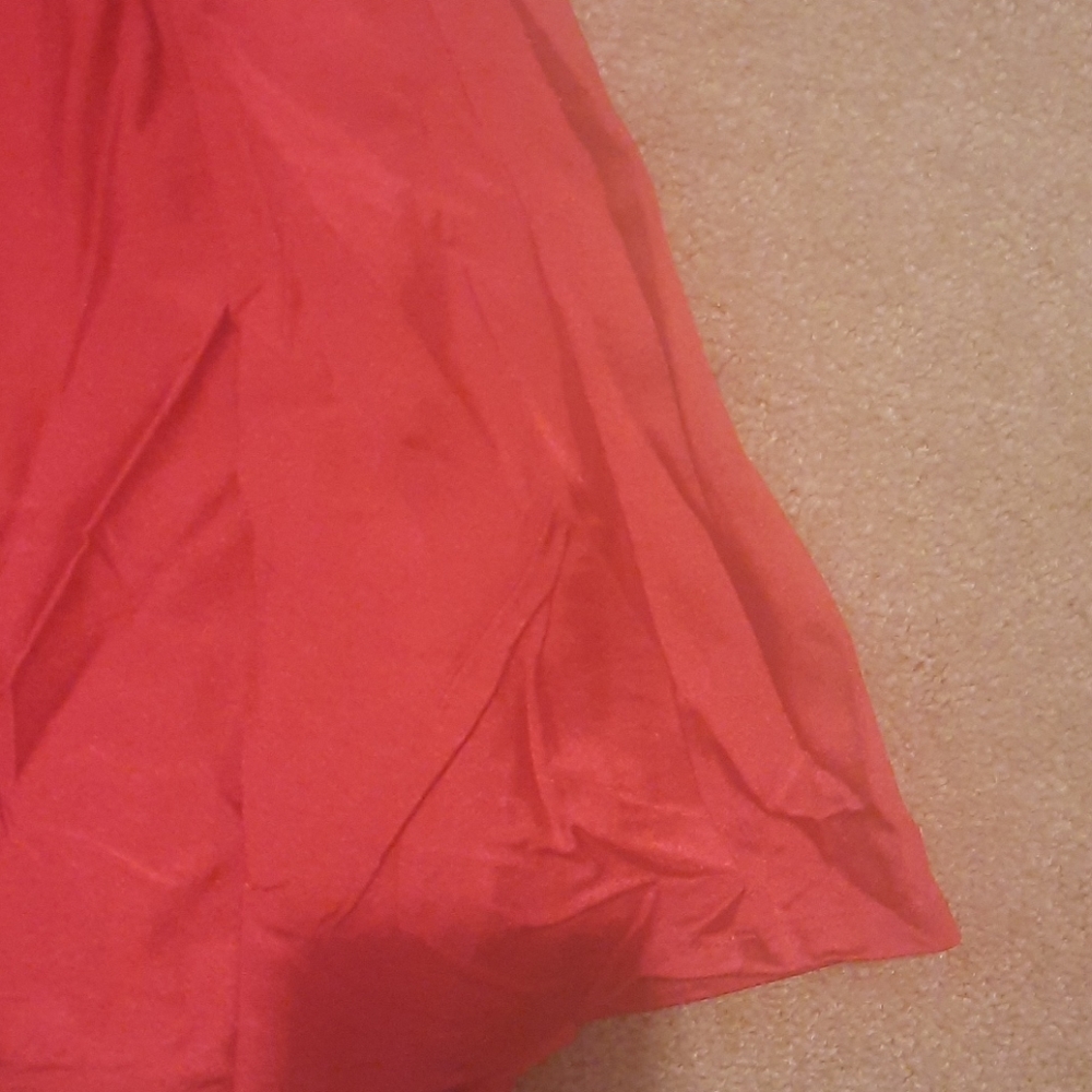 Dress‎ - Picture 3 of 6
